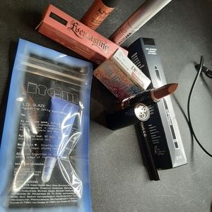 Brand new makeup bundle.